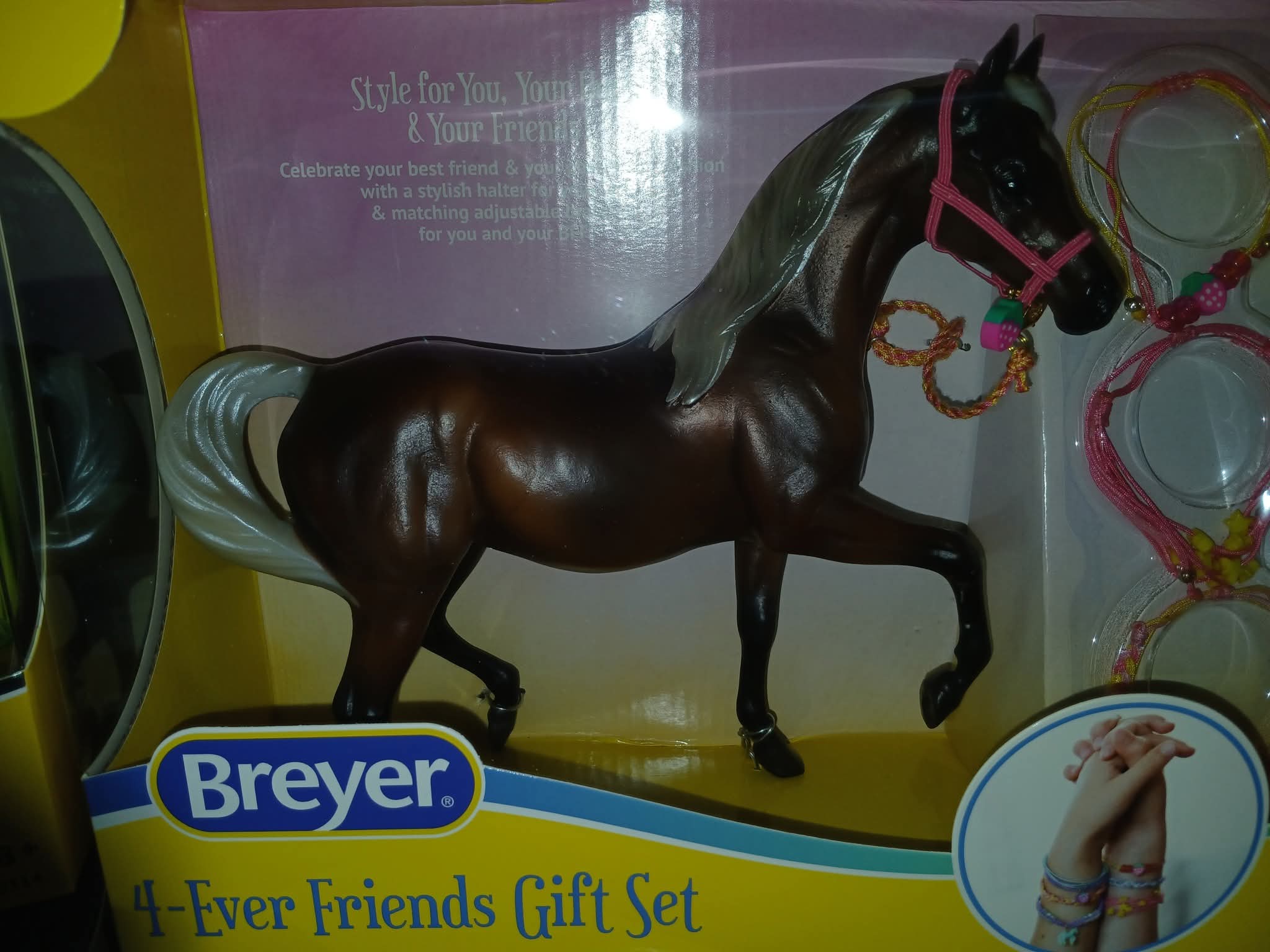 Breyer Arabian Gift set
