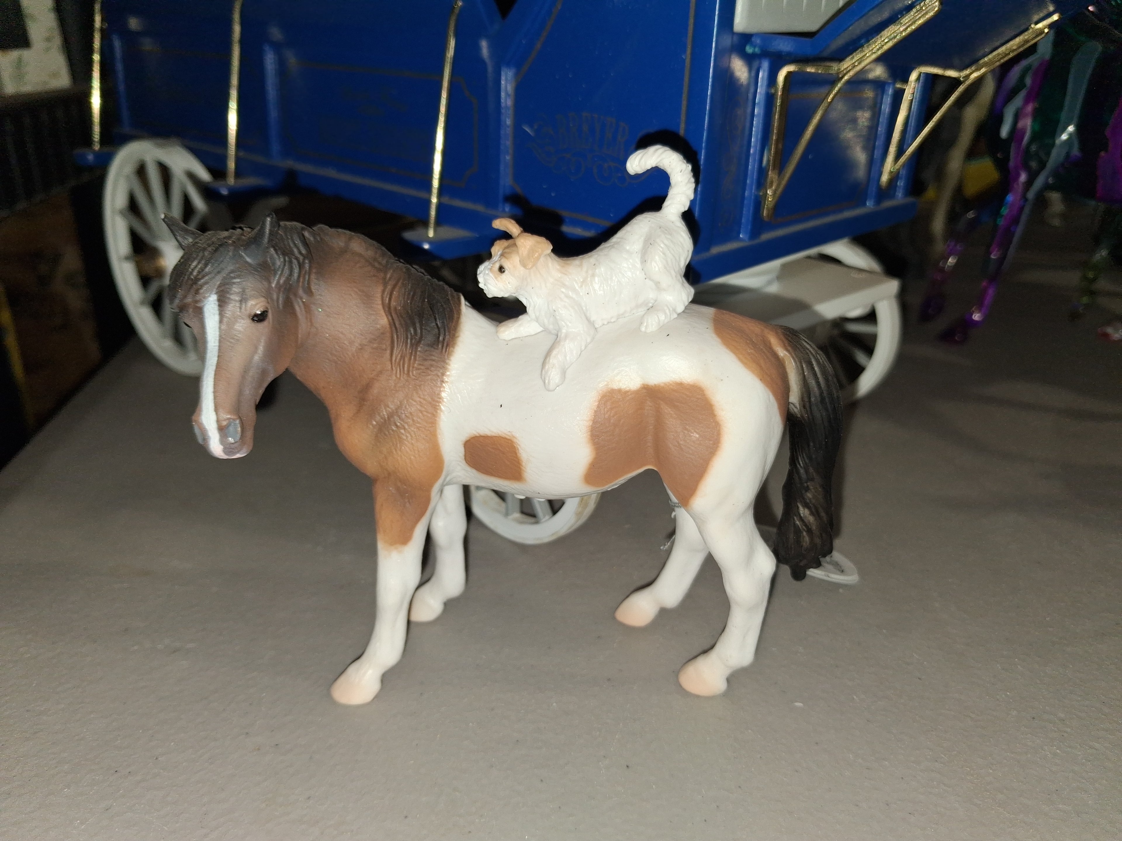Breyer collecta horse paint with dog