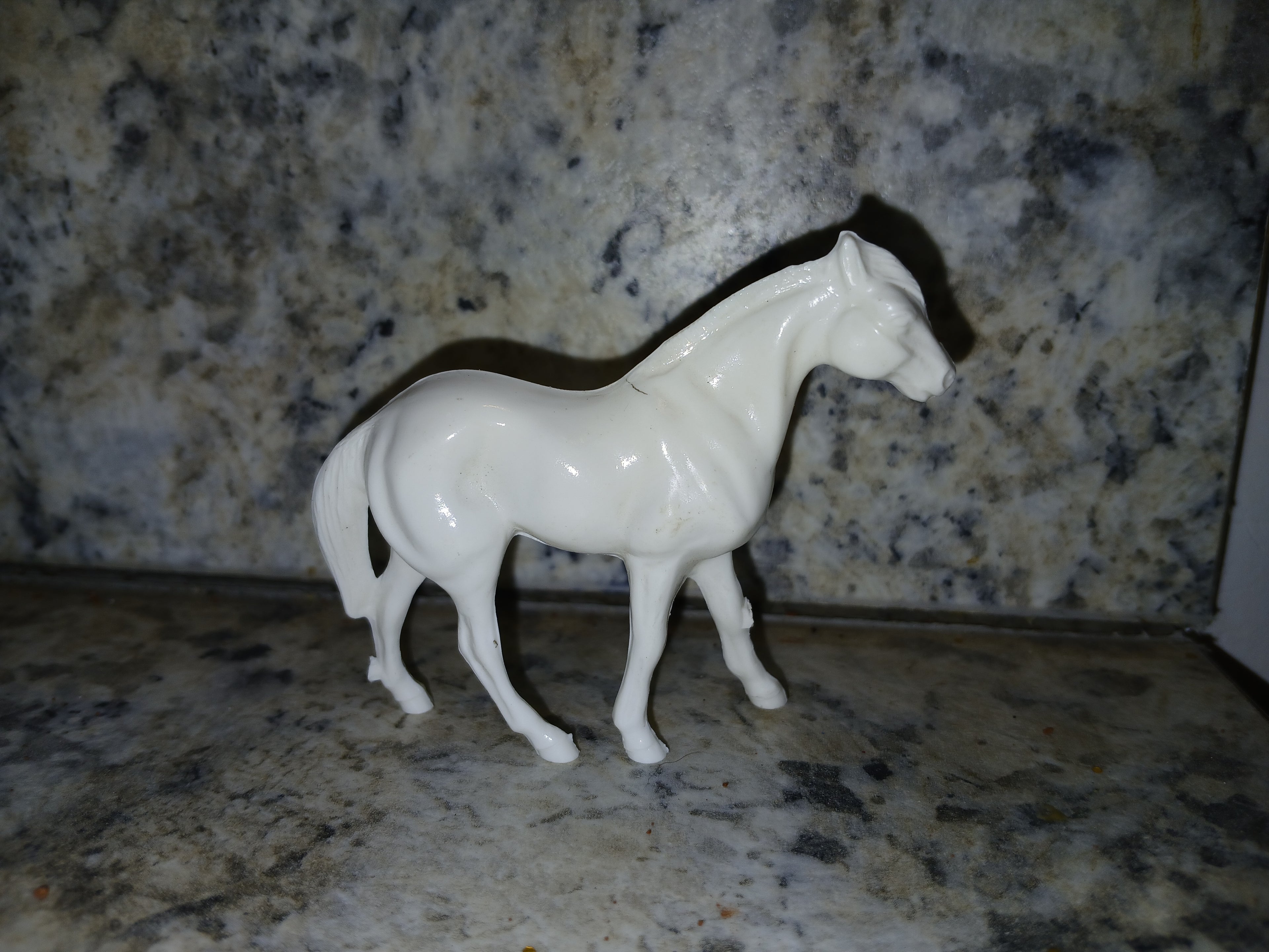 Unpainted Hartland Tinymite Quarter horse